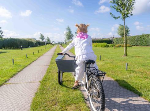 Met de kleine bakfiets